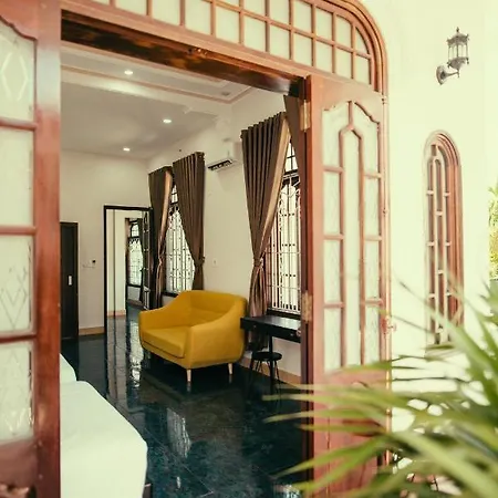 House Of Ly Apartment Hue Exterior photo